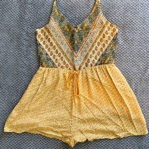 Yellow Romper - Size: Large